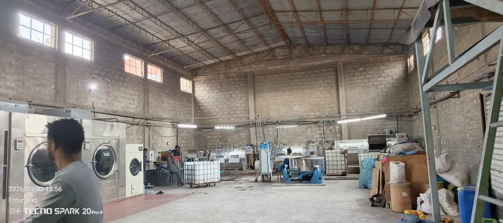 የሚከራይ መጋዘን