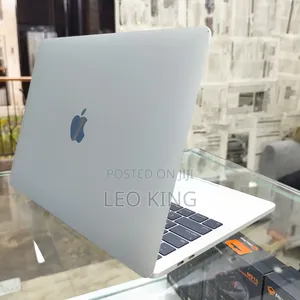 Laptop Apple MacBook Pro 2018 8GB Intel Core i5 SSD 256GB