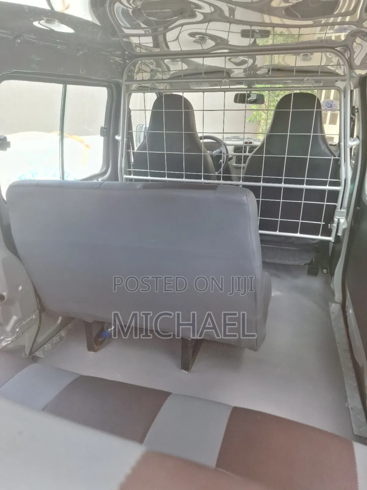 Suzuki Eeco 2025 Gray