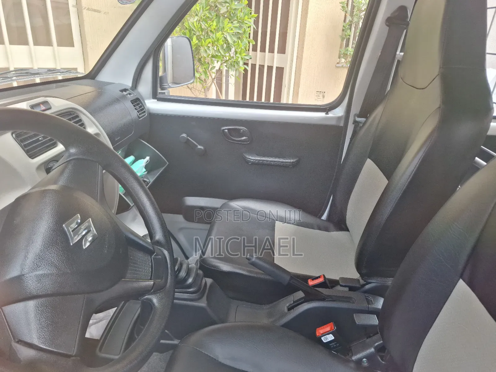 Suzuki Eeco 2025 Gray