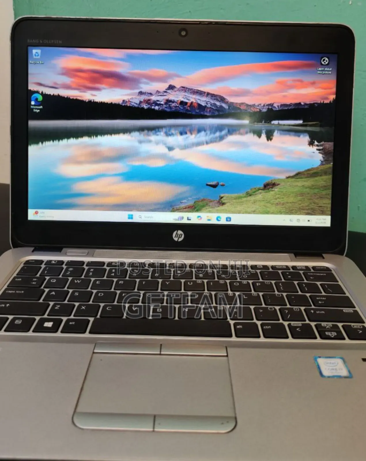 New Laptop HP EliteBook 840 8GB Intel SSD 256GB