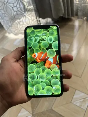 New Apple iPhone 11 128 GB Purple