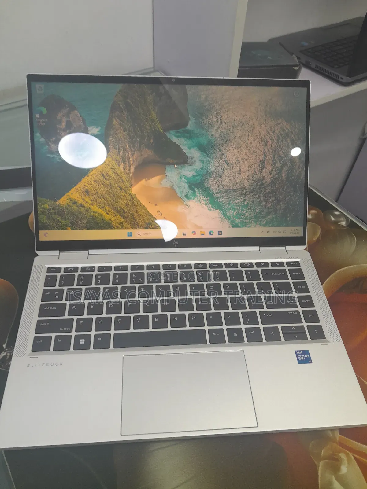 New Laptop HP EliteBook 1040 G8 16GB Intel Core i7 SSD 512GB