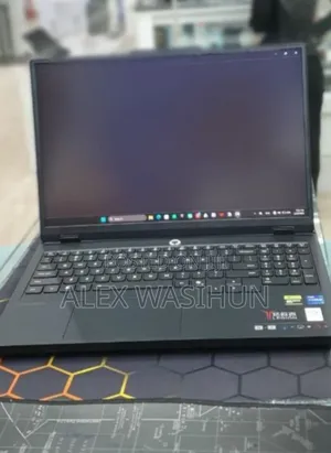 New Lenovo Legion Y7000P IRX9 Gaming Laptop 16GB Intel Core i7 SSD 1T