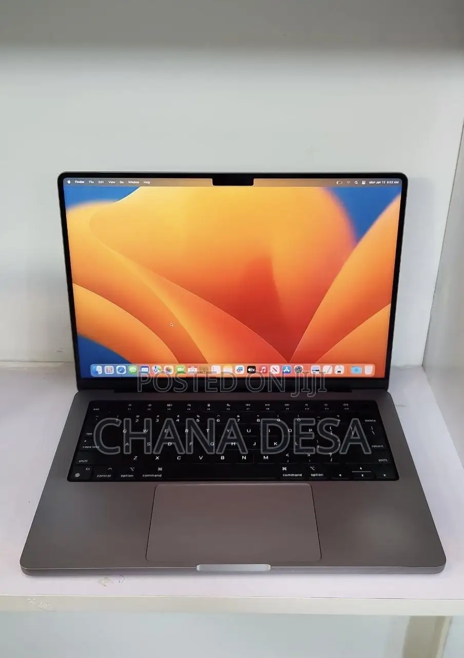 New Laptop Apple MacBook Pro M1 16GB Apple M1 Pro SSD 512GB