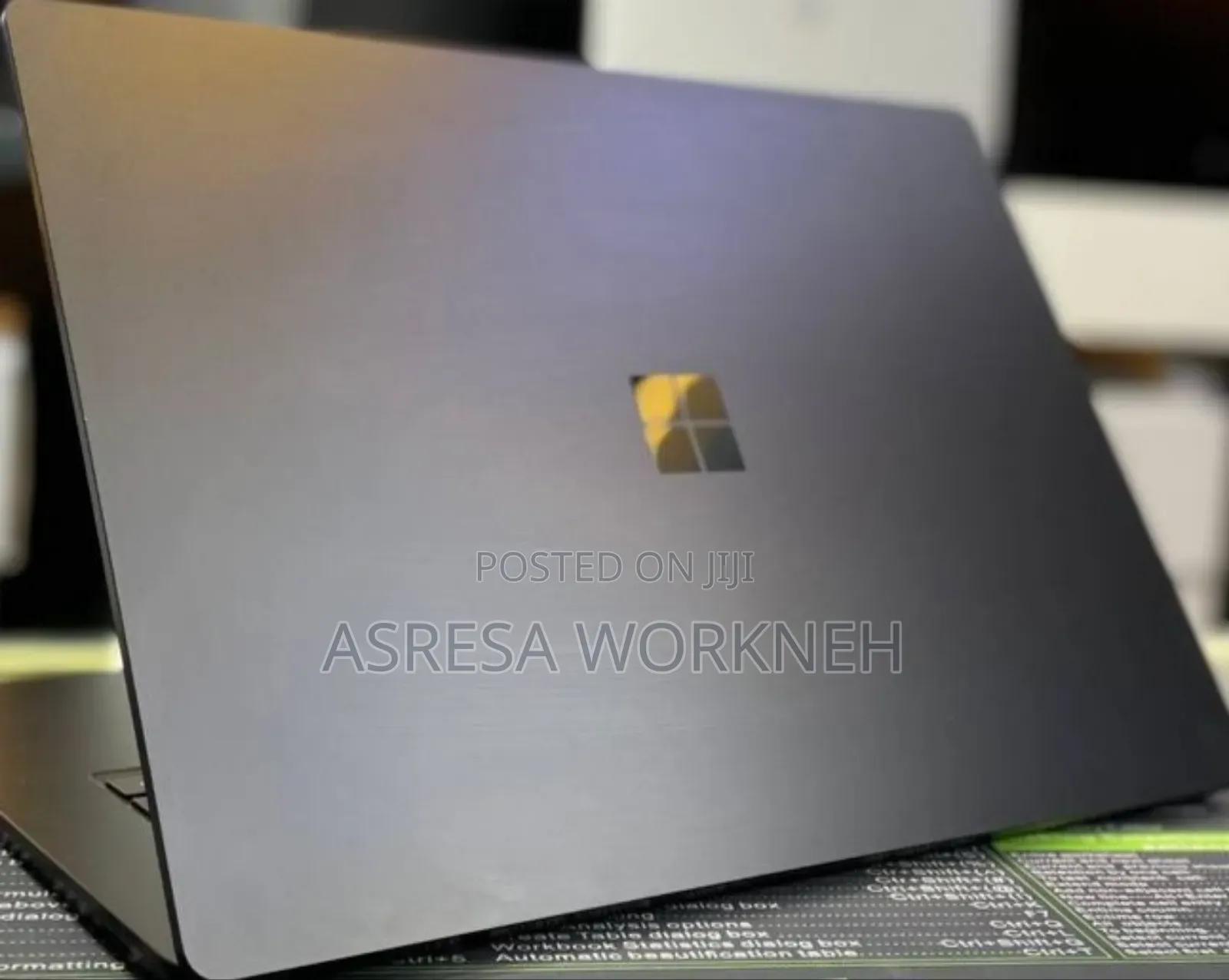 New Laptop Microsoft Surface 16GB Intel Core i7 SSD 512GB