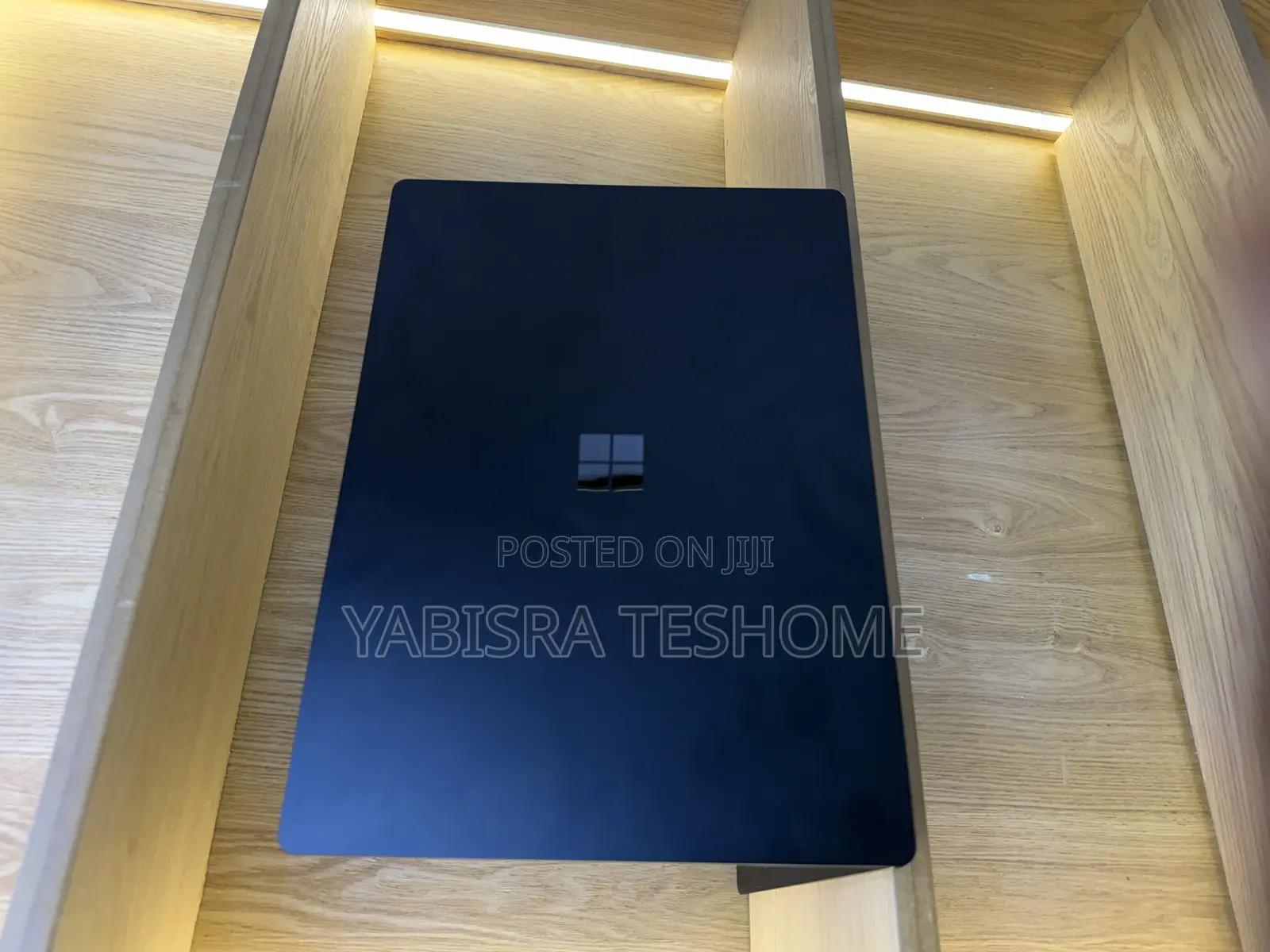 Laptop Microsoft Surface Laptop 5 16GB Intel Core i7 HDD+SSD 256GB