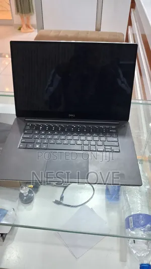 New Laptop Dell Precision 5540 16GB Intel Core i7 SSD 512GB