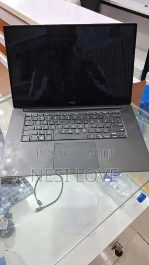 New Laptop Dell Precision 5540 16GB Intel Core i7 SSD 512GB