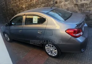 Mitsubishi Attrage 2022