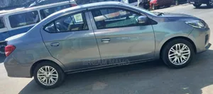 Mitsubishi Attrage 2022