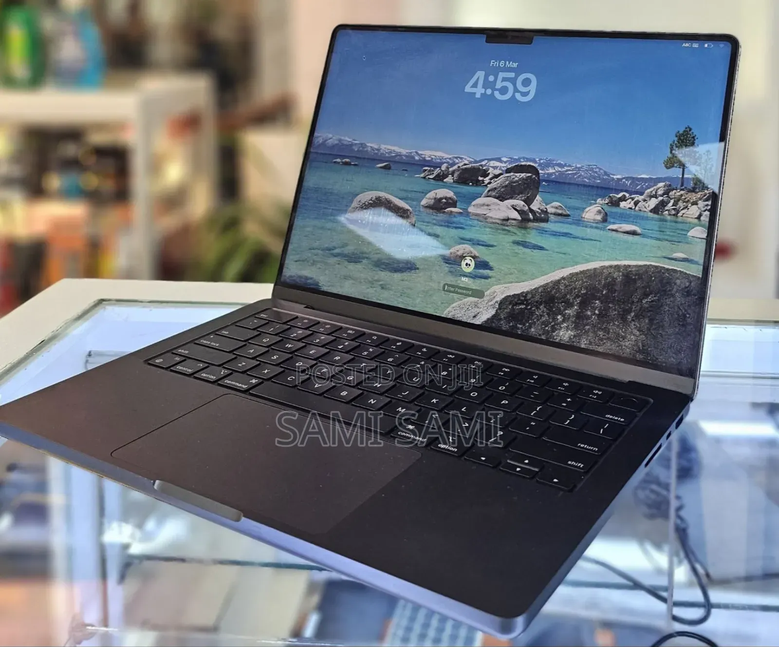 New Apple MacBook Pro 2023 M3 14-inch 18GB Apple M3 Pro SSD 512GB