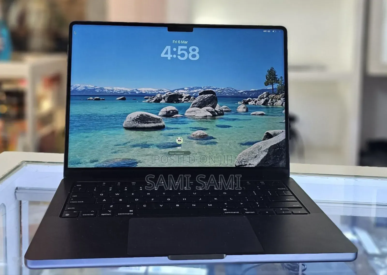 New Apple MacBook Pro 2023 M3 14-inch 18GB Apple M3 Pro SSD 512GB