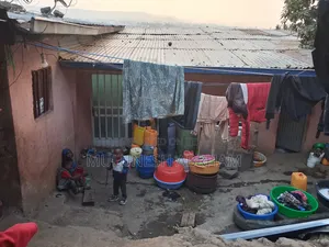 የሚሸጥ ቤት በአዲስ አበባ