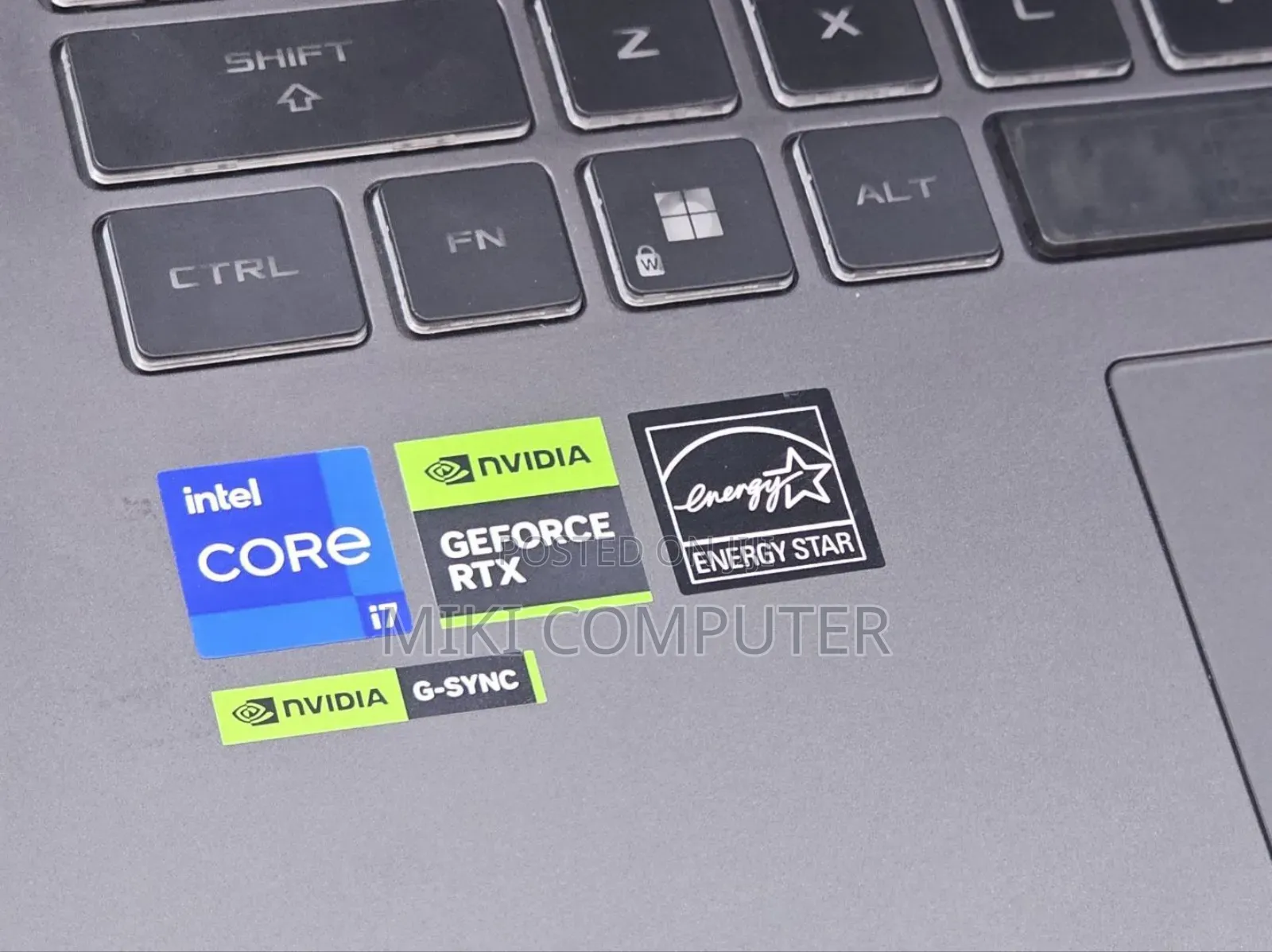 New Laptop Asus ROG Strix G16 G614 16GB Intel Core i7 SSD 1T