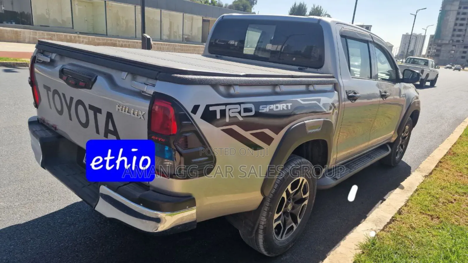 Toyota Hilux 2021 Silver