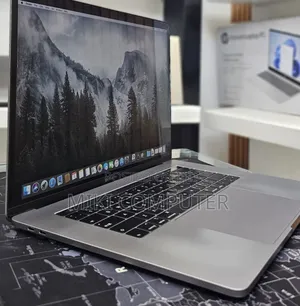 New Laptop Apple MacBook Pro 2019 16GB Intel Core i9 SSD 512GB