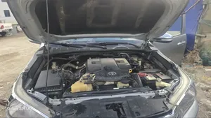 Toyota Hilux 2016 Silver