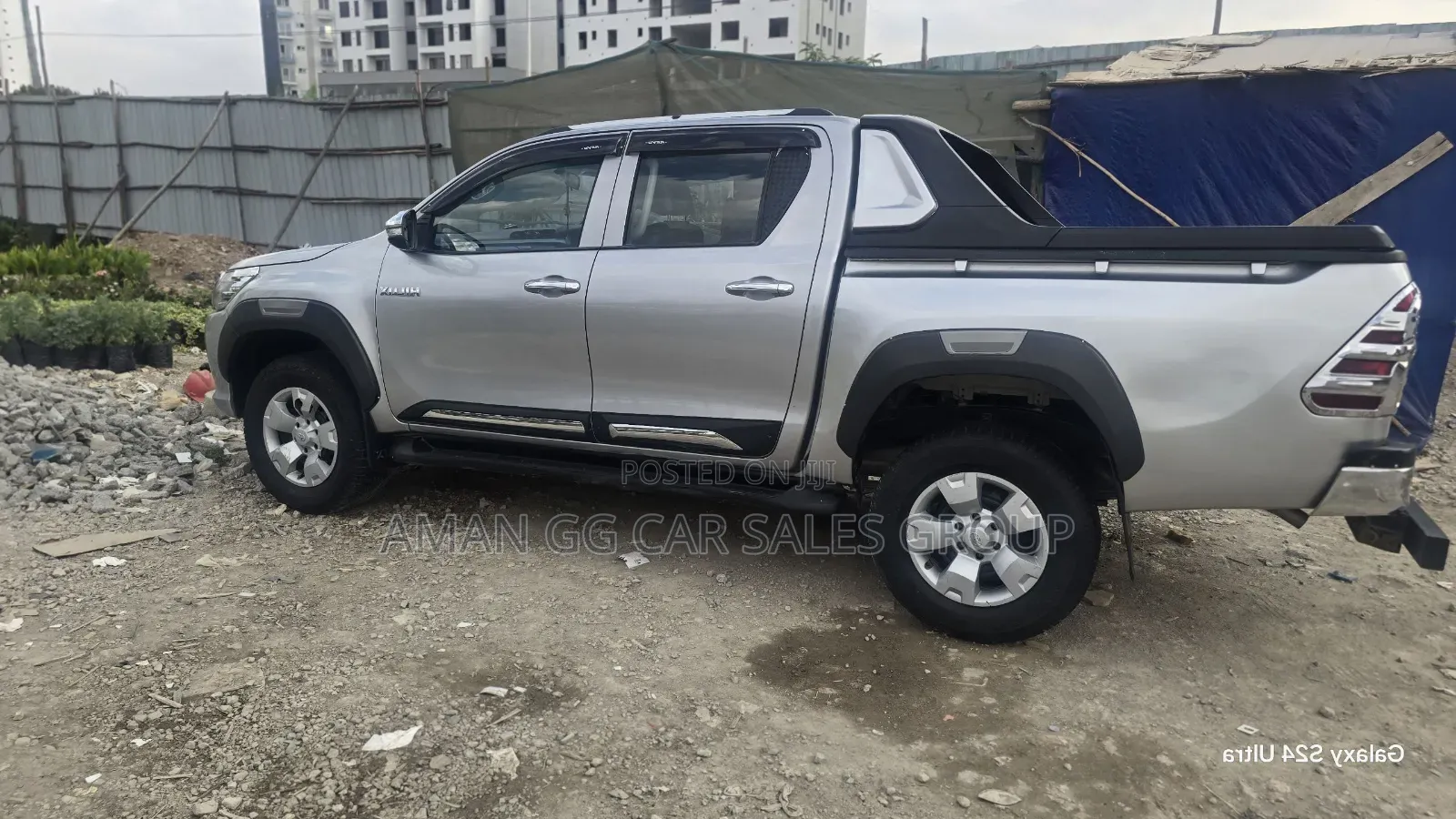 Toyota Hilux 2016 Silver