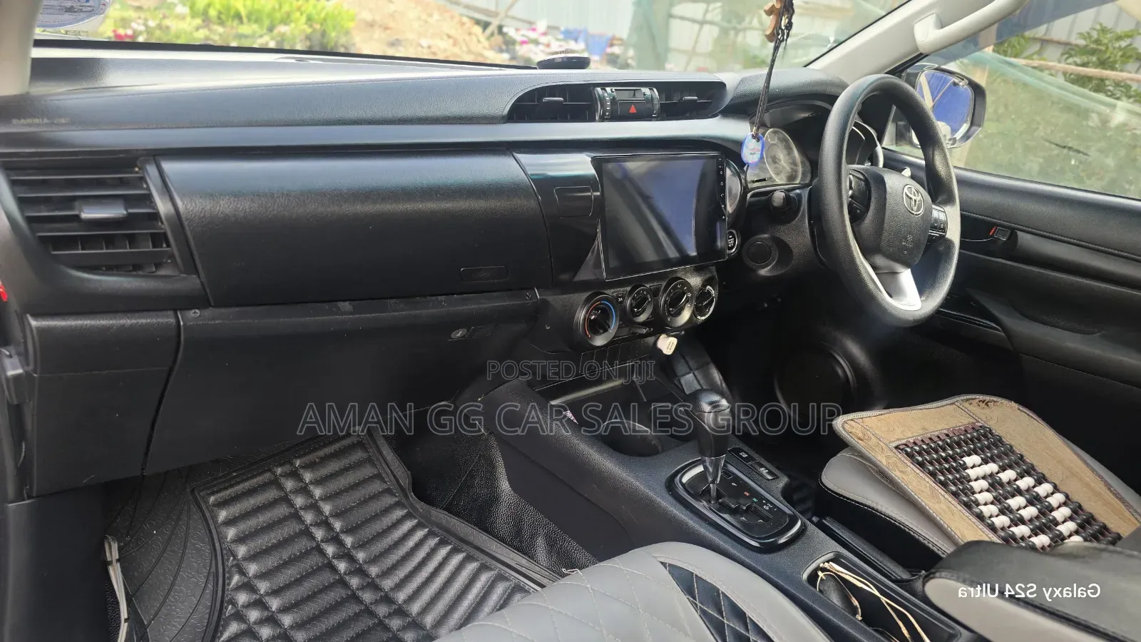 Toyota Hilux 2016 Silver