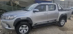 Toyota Hilux 2016 Silver