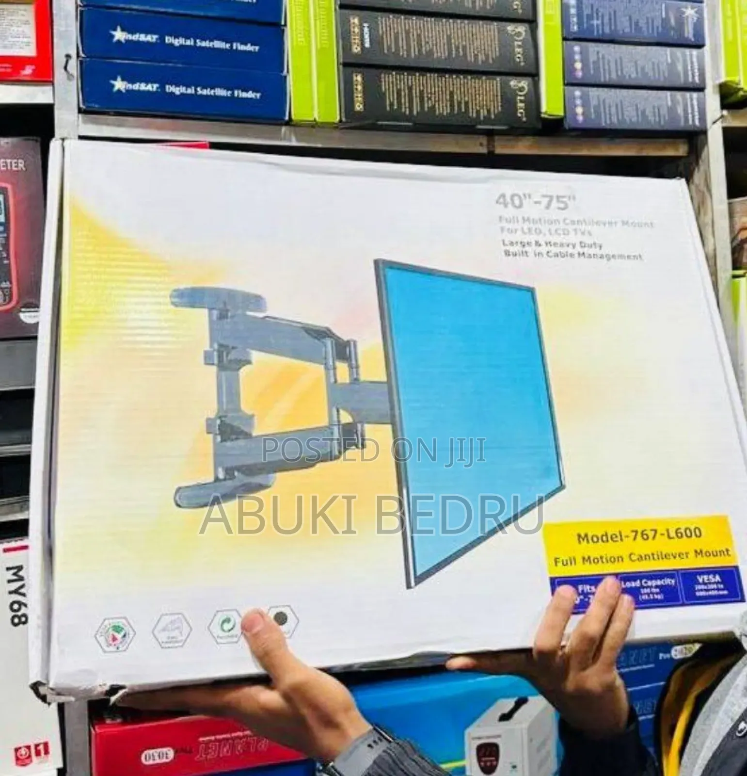 Pozzer Tv Stand
