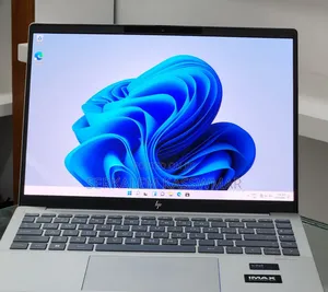 New Laptop HP Pavilion 14 32GB Intel Core Ultra 7 SSD 512GB