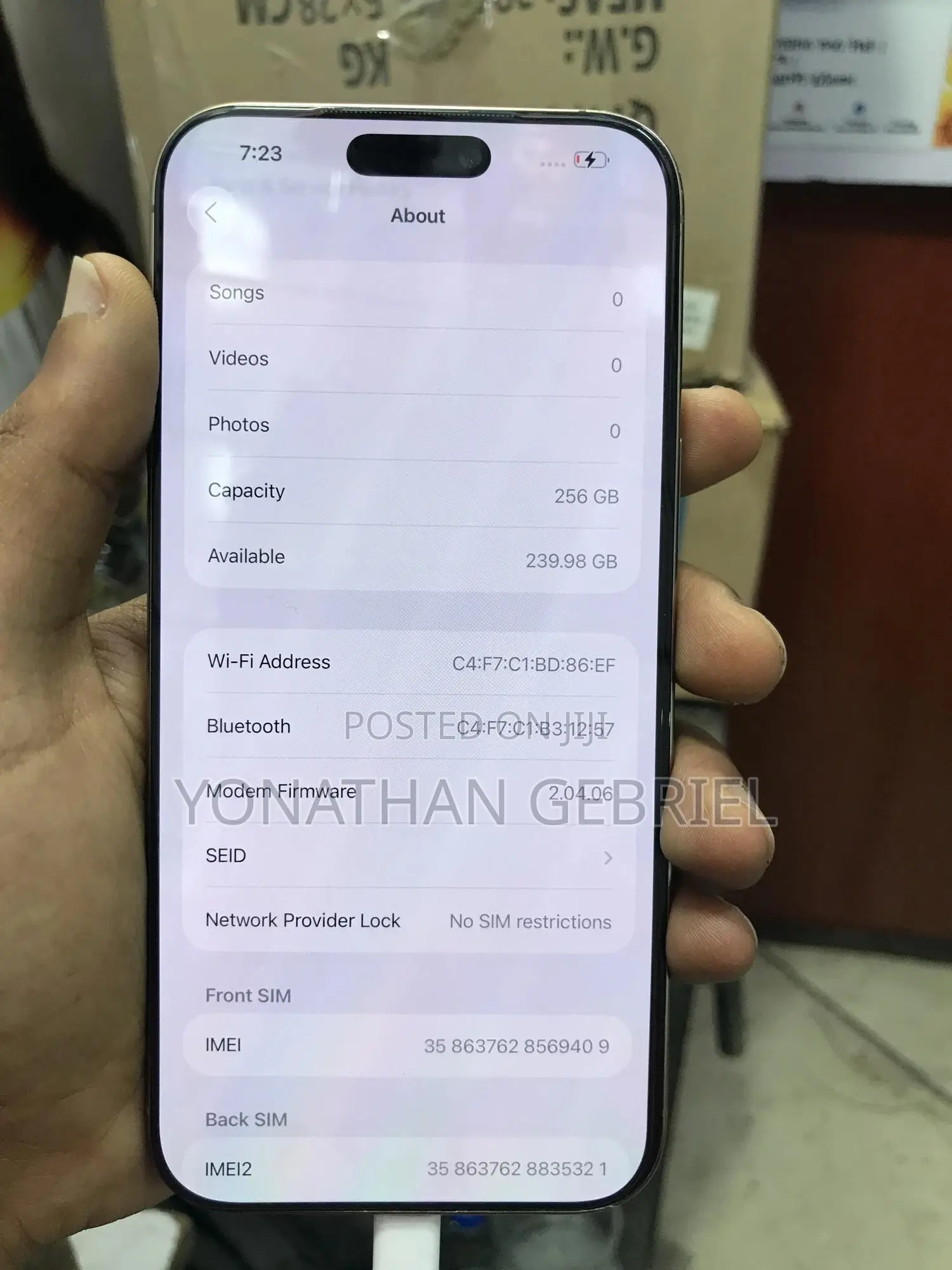 New Apple iPhone 16 Pro Max 256 GB Gold