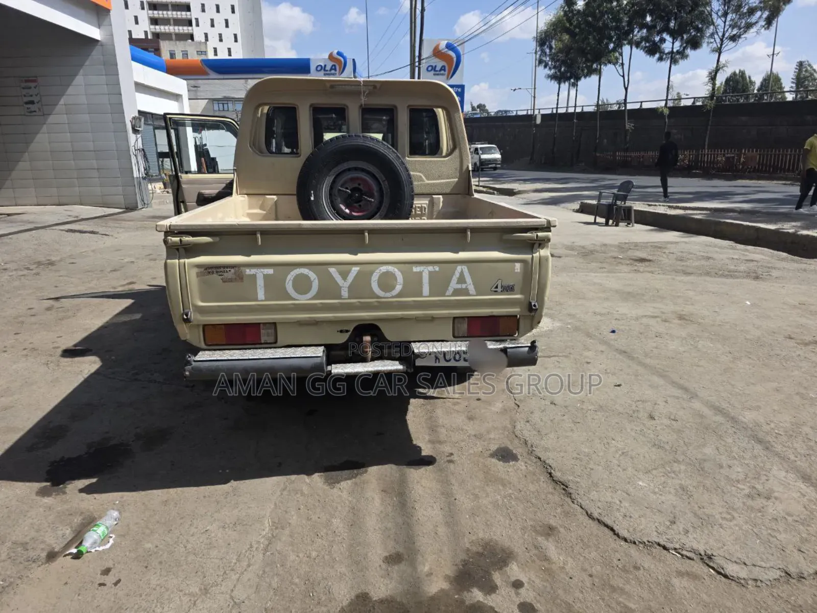 Toyota Land Cruiser 2020 Gold