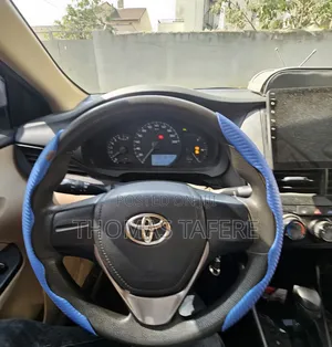 Toyota Yaris 2021