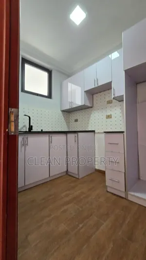 3bdrm House in Clean Property, Bole for rent