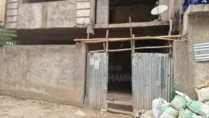6bdrm House in Akaky Kaliti for sale