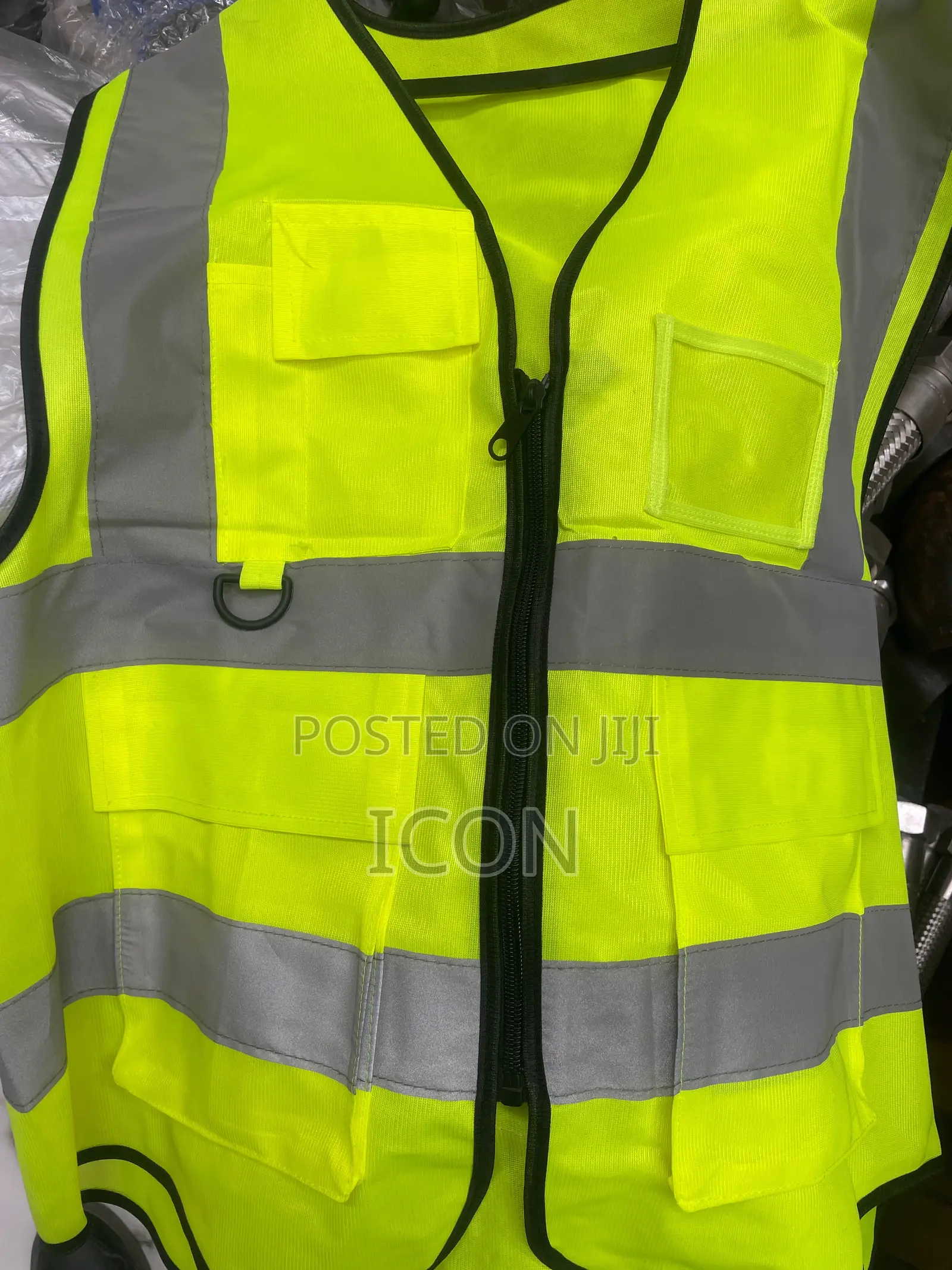 Reflector Vest(አንፀባራቂ)