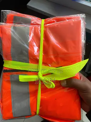 Reflector Vest(አንፀባራቂ)
