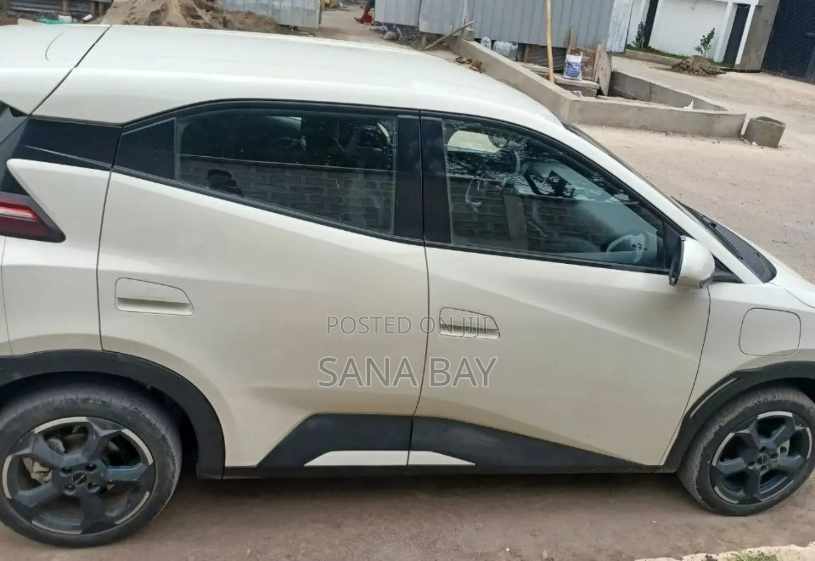 BYD Seagull 30 kWh FWD 2024 Off white