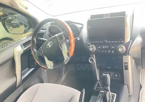 Toyota Land Cruiser 2015