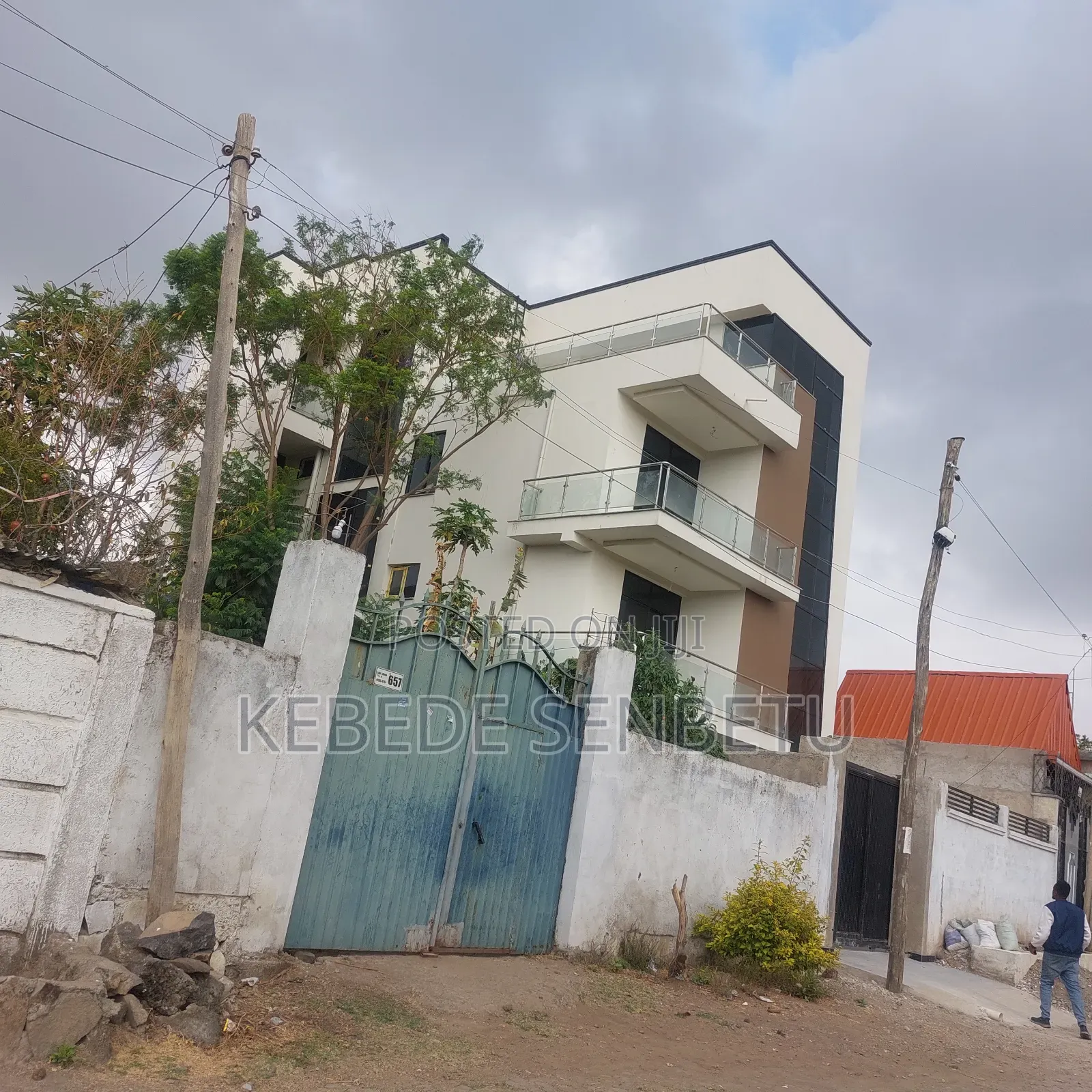 6bdrm House in Oromia, East Shewa for rent