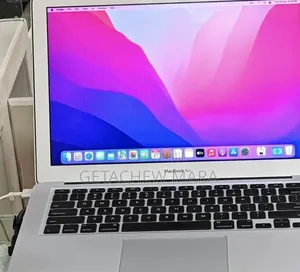 New Laptop Apple MacBook Air 2017 8GB Intel Core i7 SSD 512GB