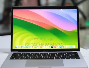 New Laptop Apple MacBook 2018 8GB Intel Core i5 SSD 256GB