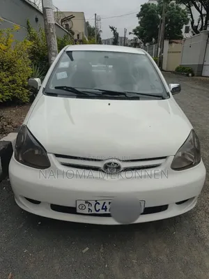 Toyota Platz 2005 Ivory