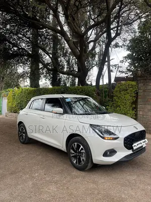 New Suzuki Swift 2024 White