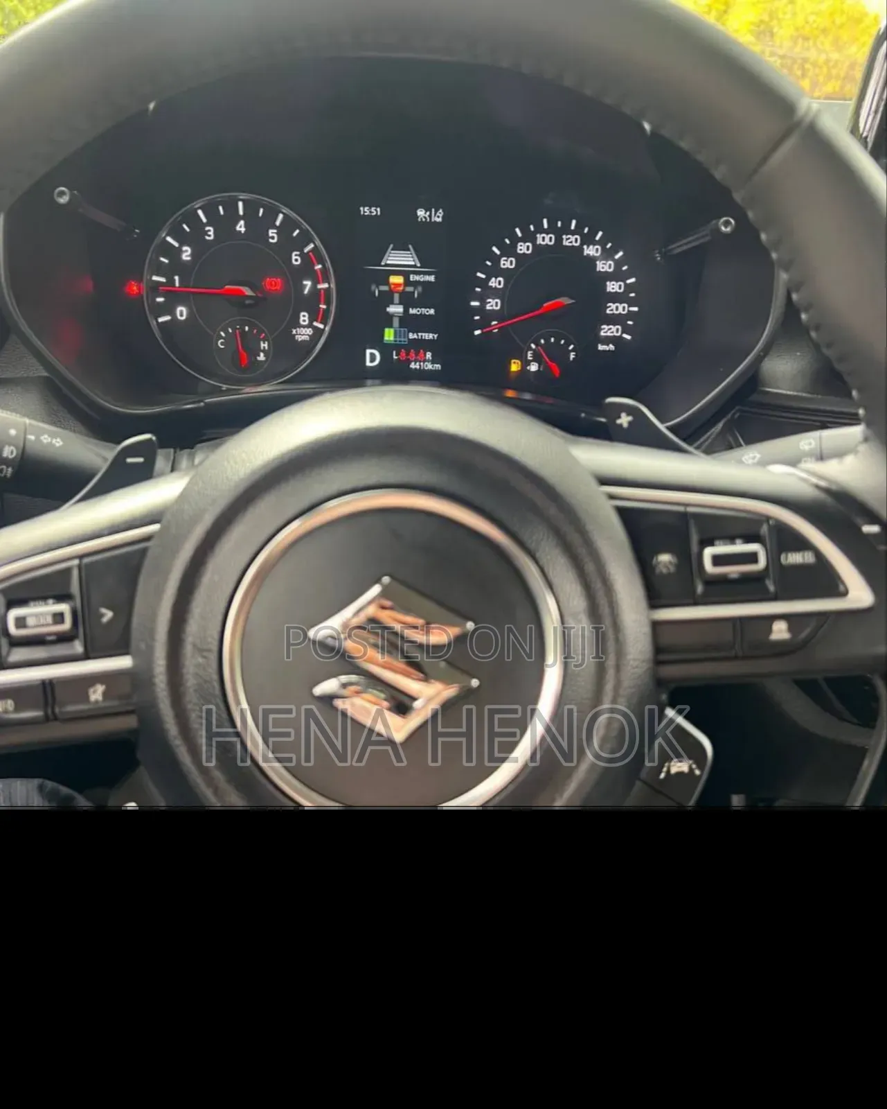 Suzuki Swift 2025 White