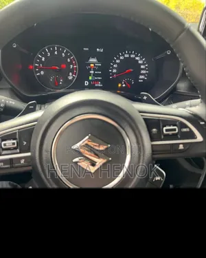 Suzuki Swift 2025 White