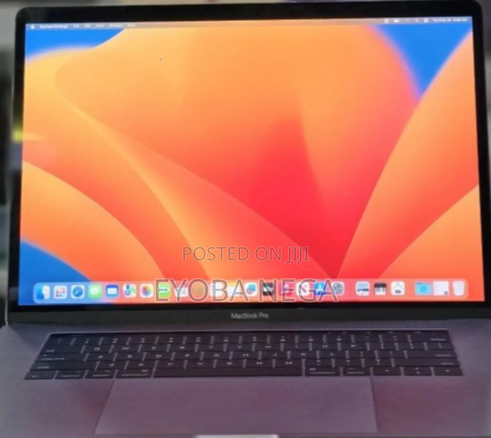 New Laptop Apple MacBook Pro 2019 16GB Intel Core i7 SSD 512GB