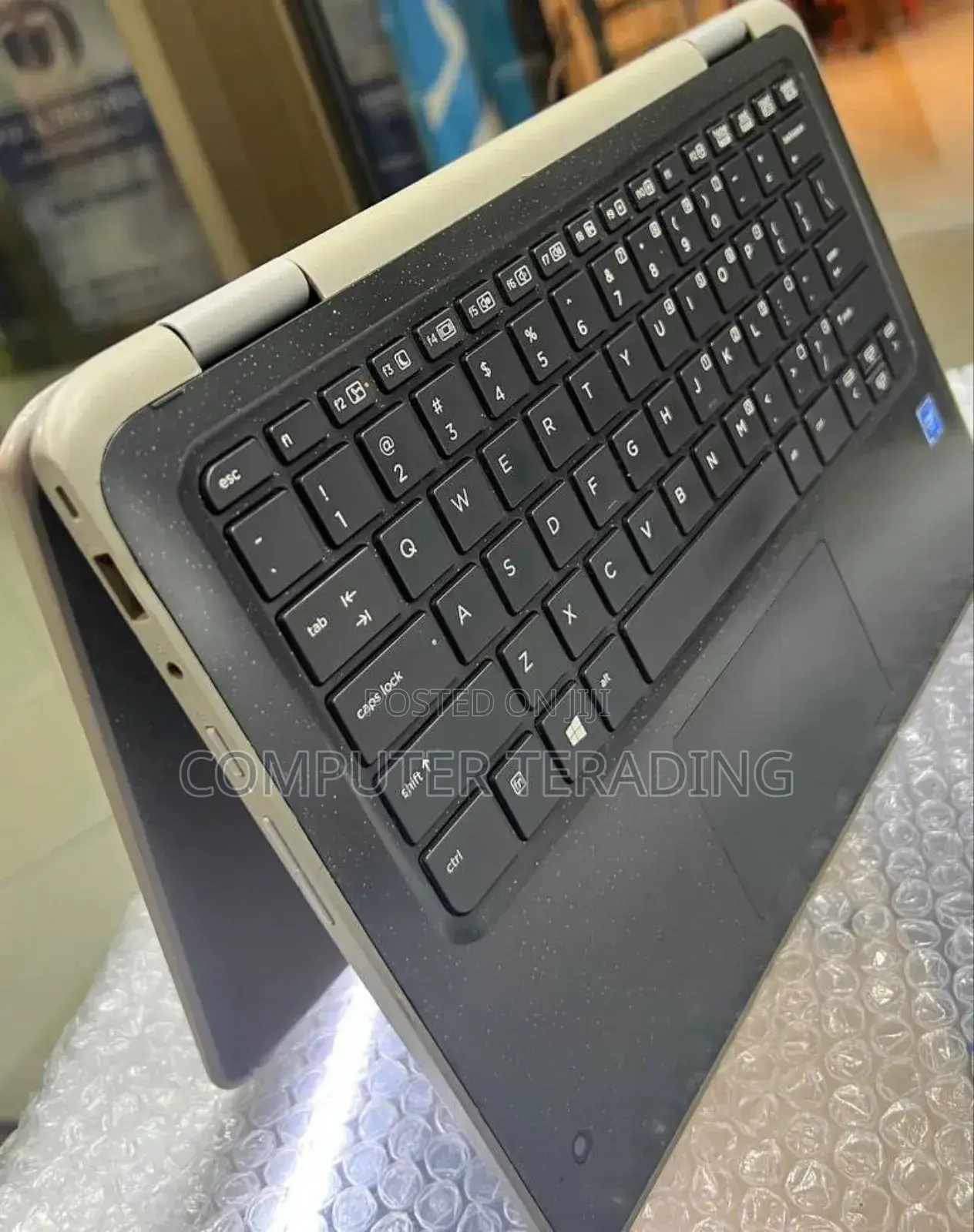 New Laptop HP ProBook 11 X360 4GB Intel Core M SSD 128GB
