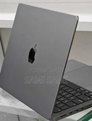 New Laptop Apple MacBook Pro 2023 M3 14-inch 8GB Apple M3 Pro SSD 512GB