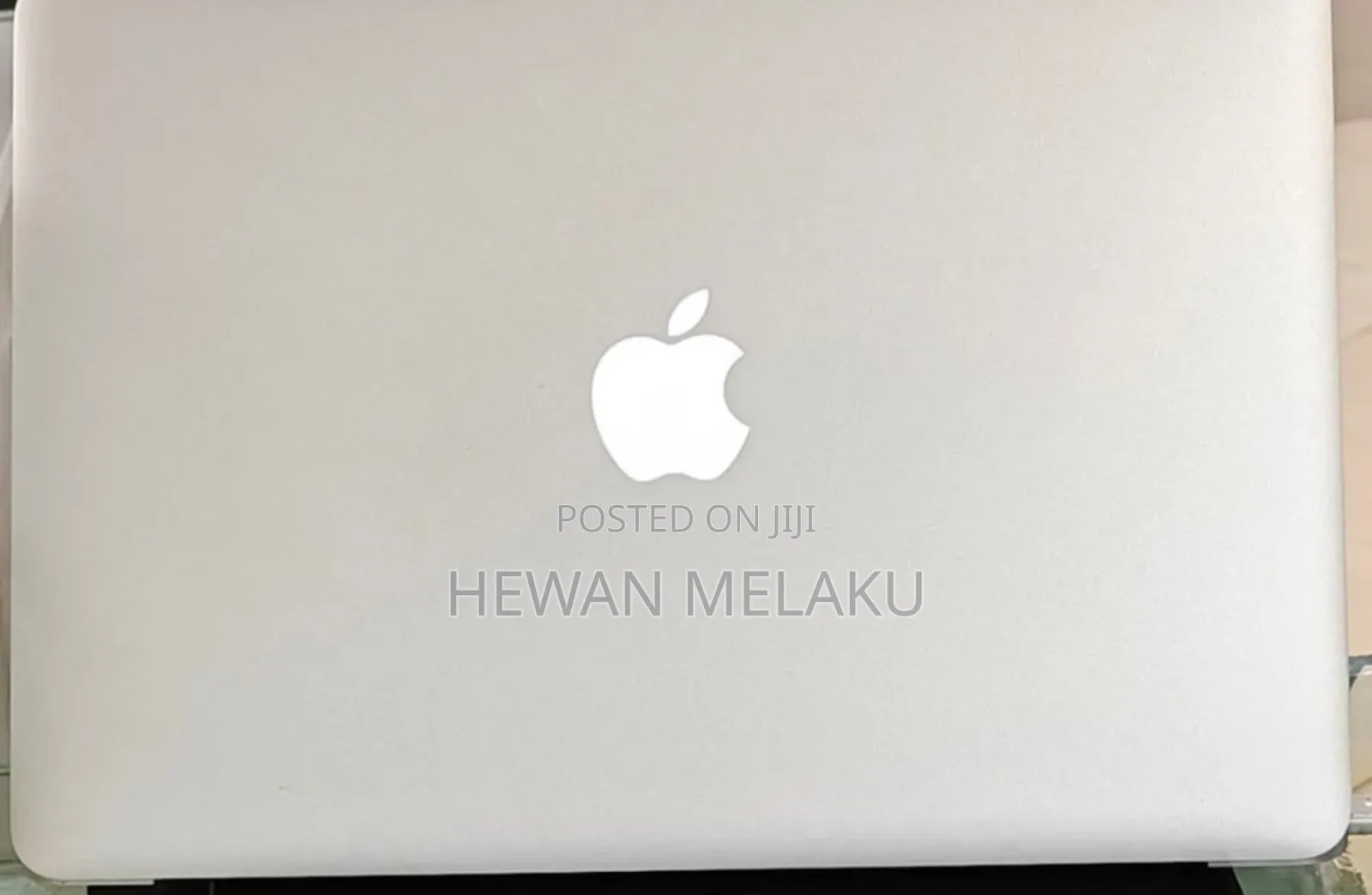 New Laptop Apple MacBook Air 2017 8GB Intel Core i7 SSD 256GB