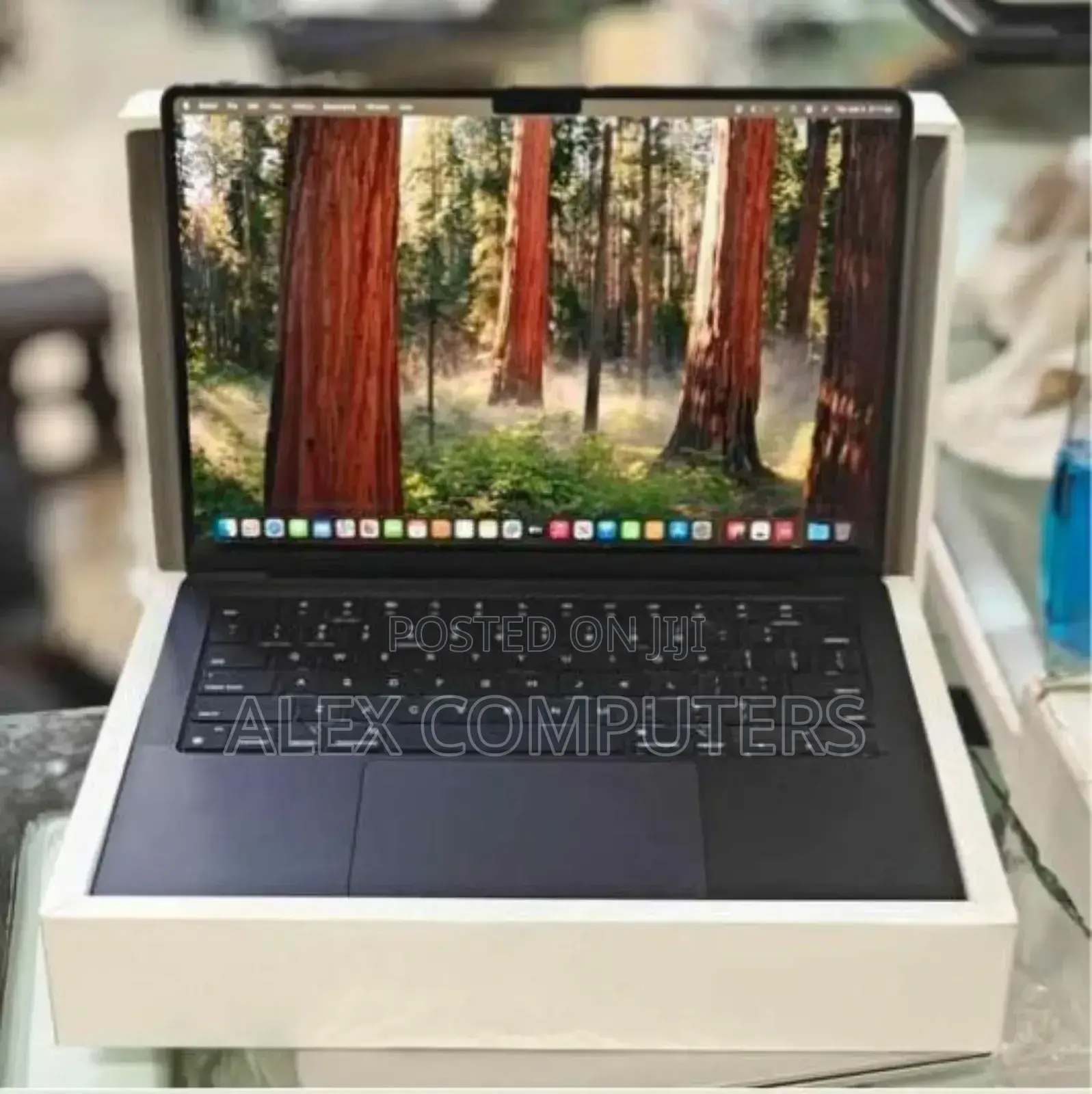 New Laptop Apple MacBook 16GB Apple M4 Pro SSD 1T