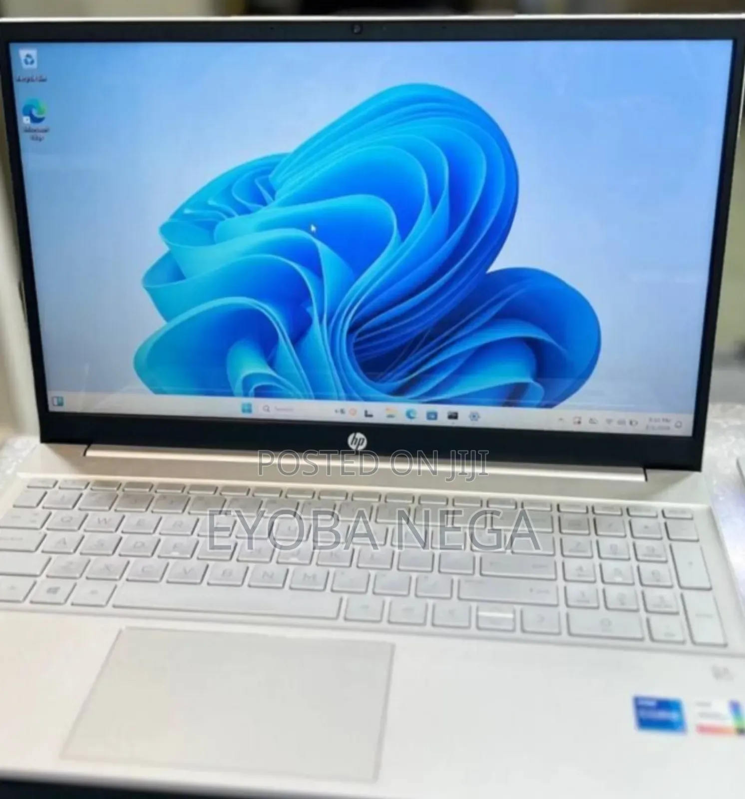 New Laptop HP Pavilion 15 8GB Intel Core i5 SSD 512GB