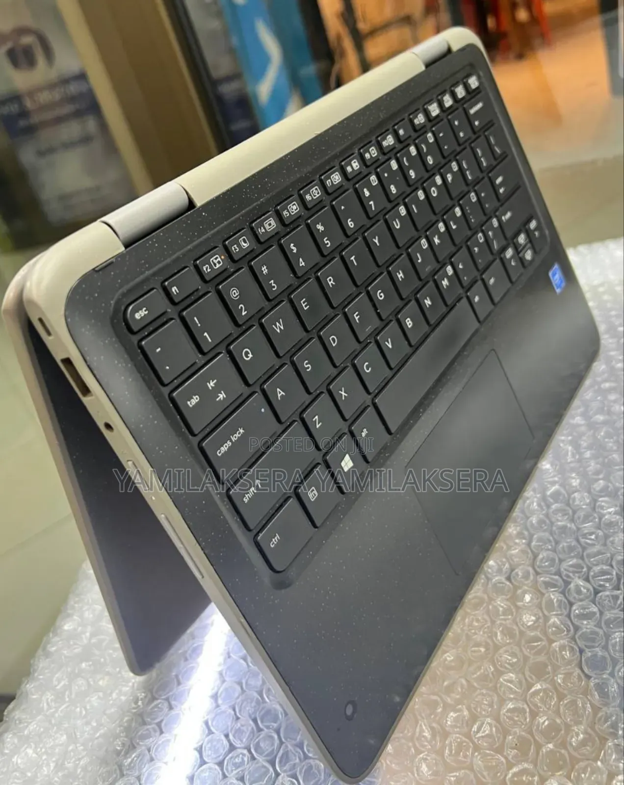 New Laptop HP Pro X2 612 G2 4GB Intel Pentium SSD 128GB